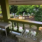 Rockside Villa - Oceanfront Paradise With Stunning Views