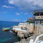 Kaisers Sunset Hotel - Adults Only, West End