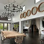 Cloud 11 Luxury Retreat 4Br Villa With Pool And Wifi