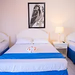 Shields Negril Villas LTD