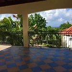 Seaside Villa Retreat -7Br, Private Spa And Vip Beach Club