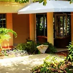 Paradise Seasplash Resort