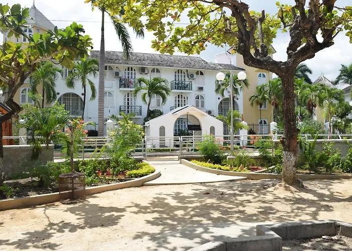 Sandcastle Resort