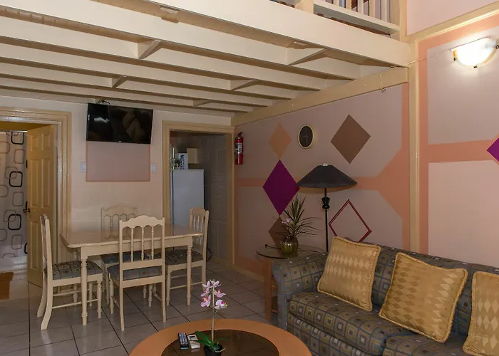 Tropical Beach Suite