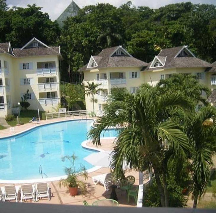 Majestic Supreme Ridge Cott Apartamento Ocho Ríos