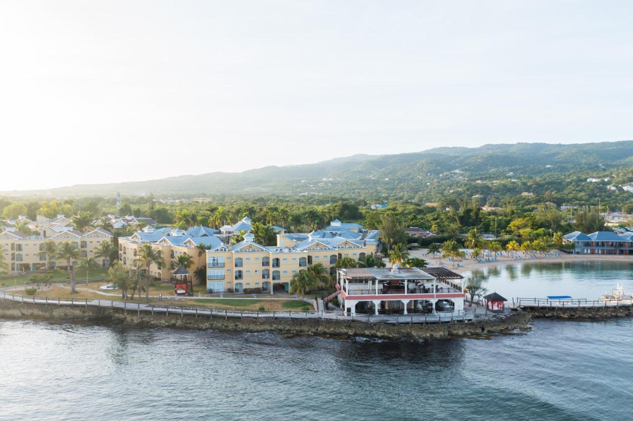 Jewel Paradise Cove Adult & 5*