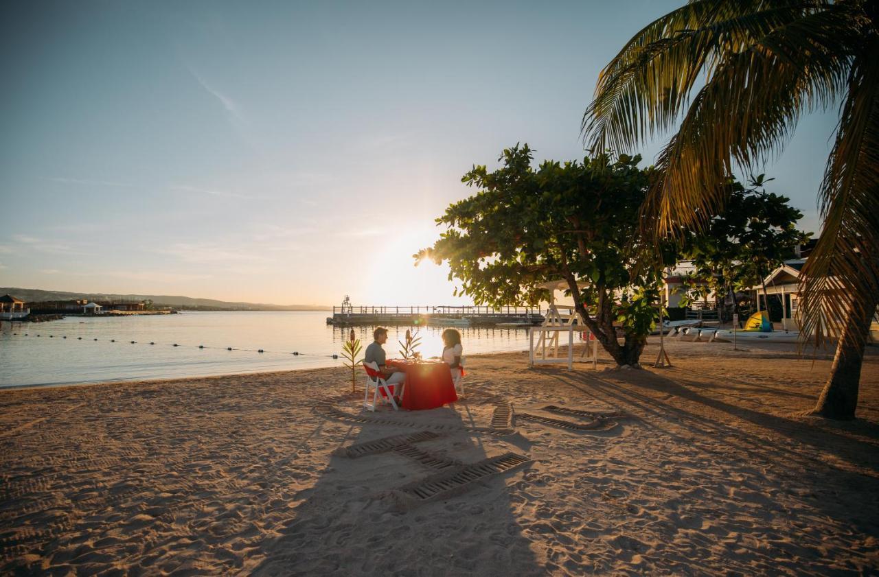 Jewel Paradise Cove Adult & Resort 5*