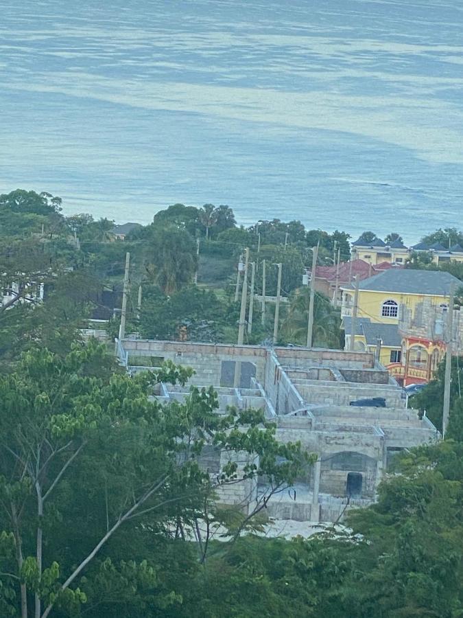 Villa Marvettes Hideaway Whitehouse