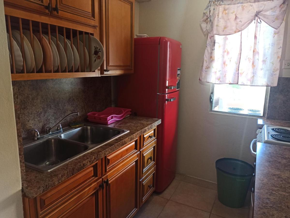 Turtle Towers 22 C - Apartamento Ocho Ríos