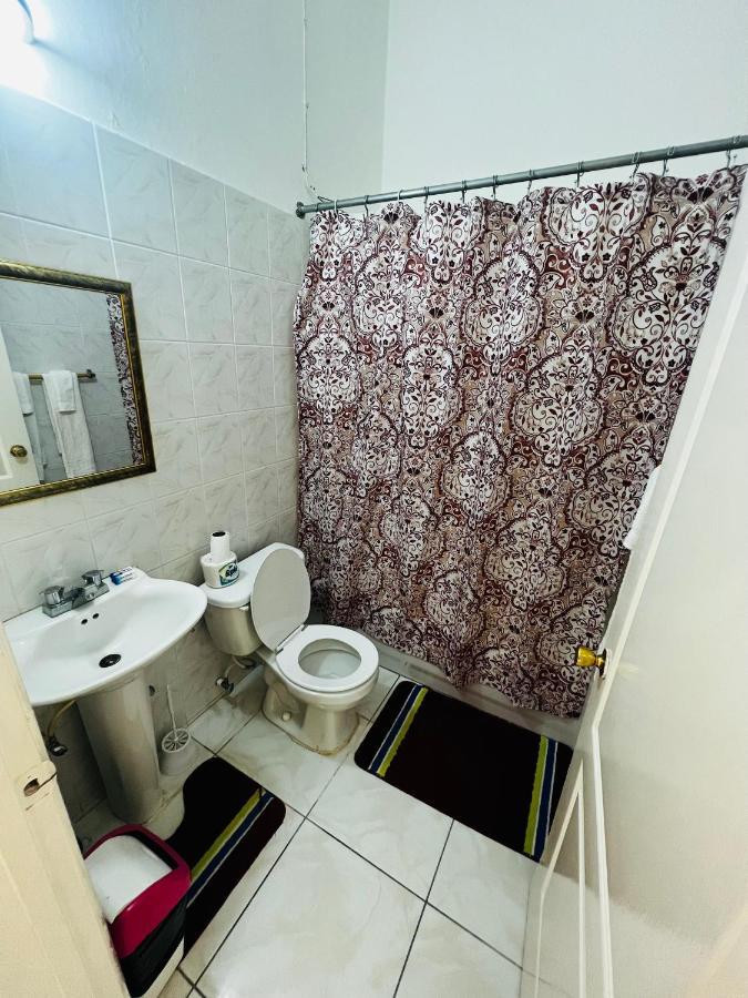 Apartamento Greenskies Tower Isles Jamaica - 1&2 Bedrooms *
