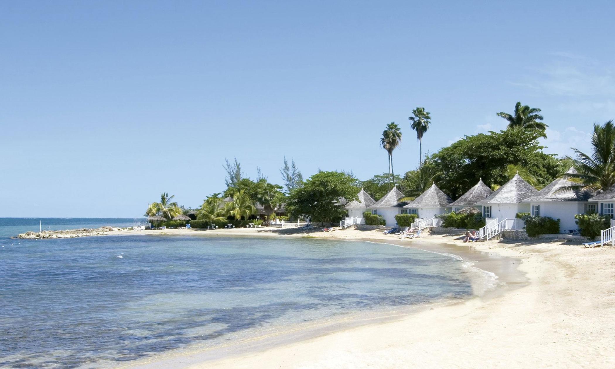 Decameron Club Caribbean Runaway Bay, Ramada Resort 3*