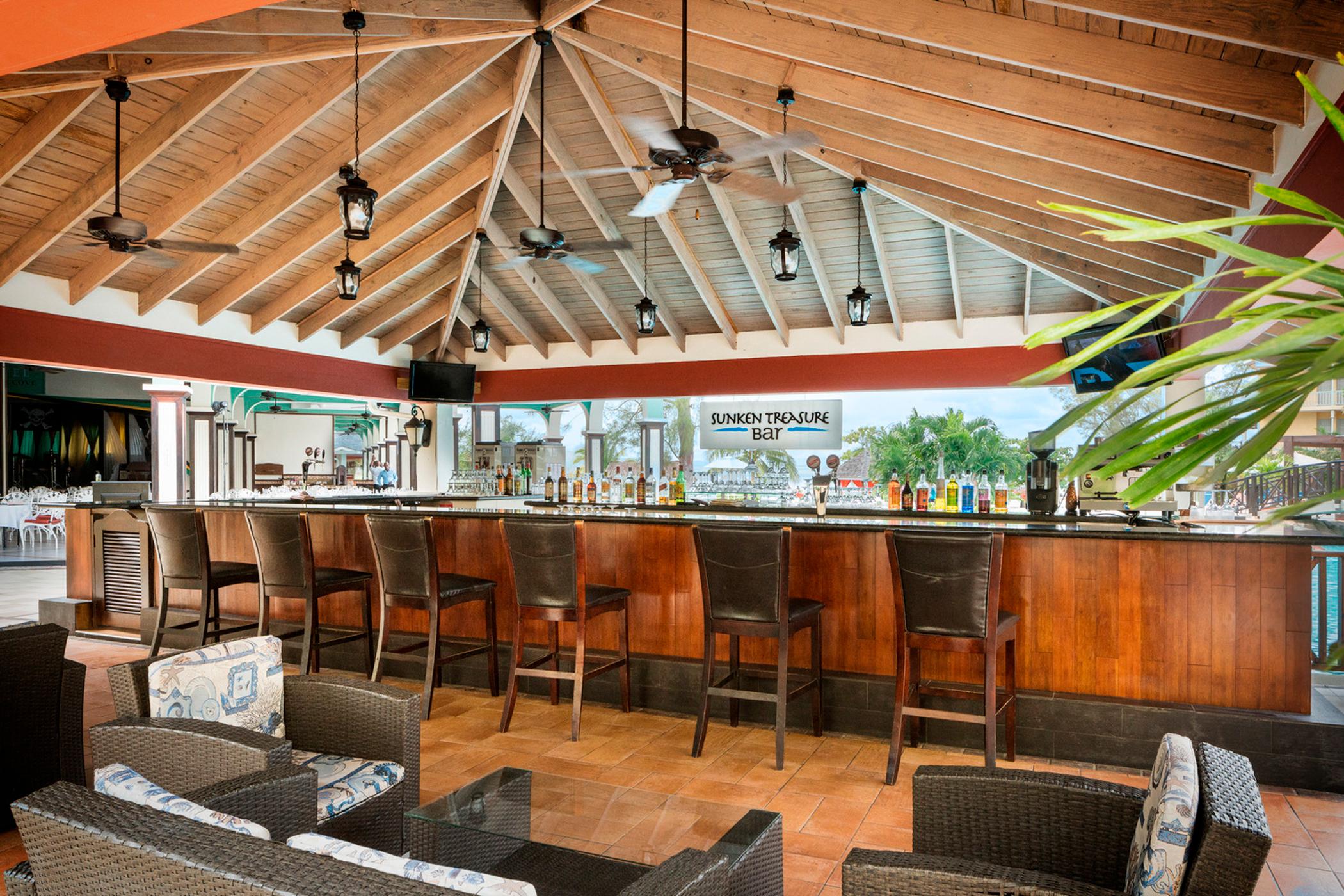 Jewel Paradise Cove Adult & Resort 5*