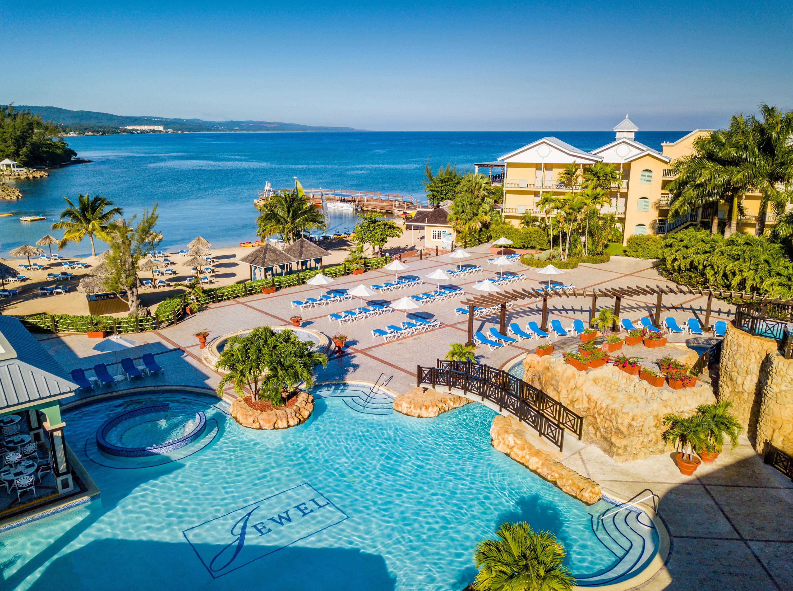 Jewel Paradise Cove Adult & Resort 5*