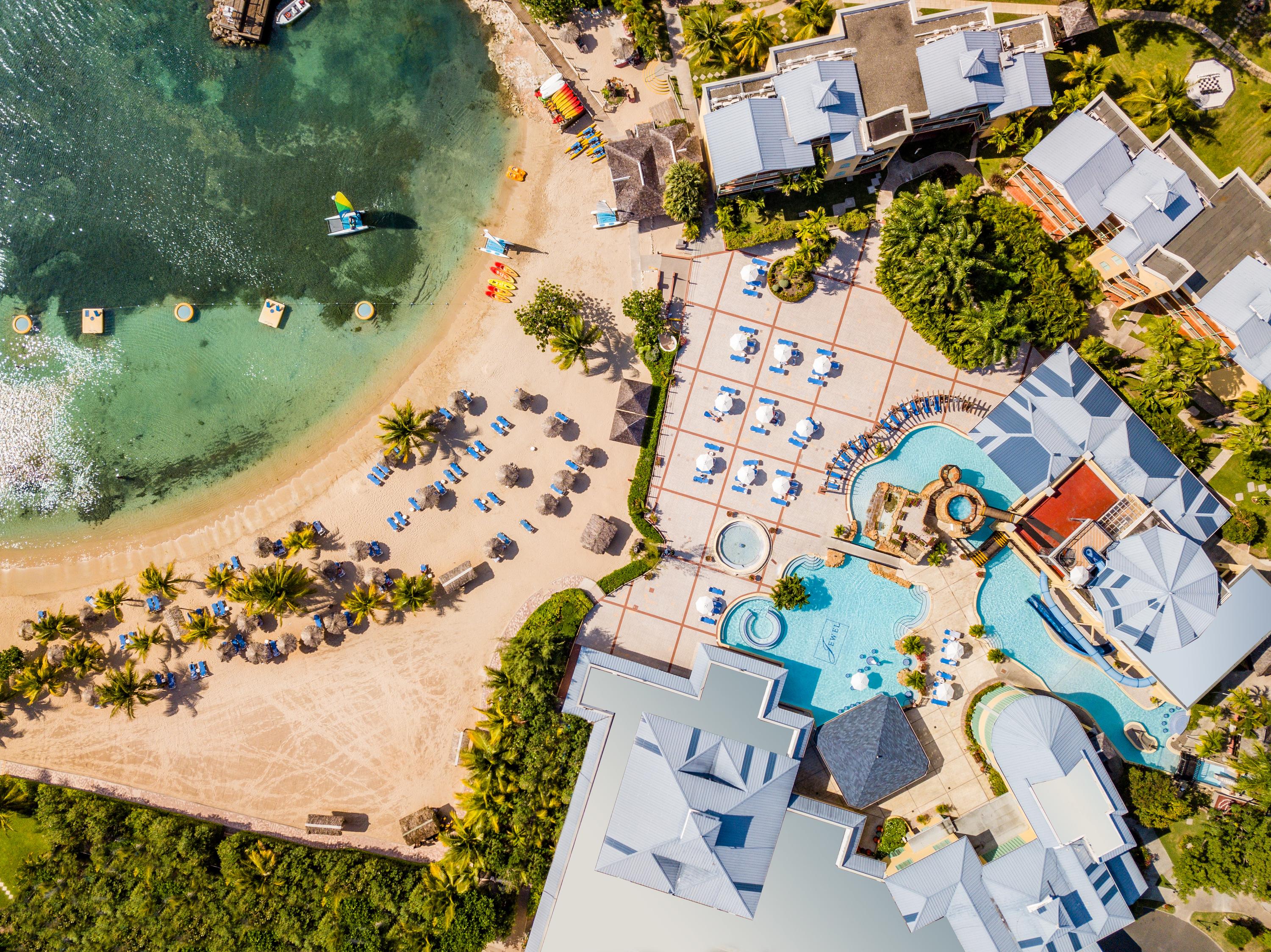 Jewel Paradise Cove Adult & Resort