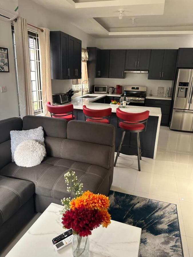 Сasa de vacaciones Luxurious Royale- 5 Min Drive To
