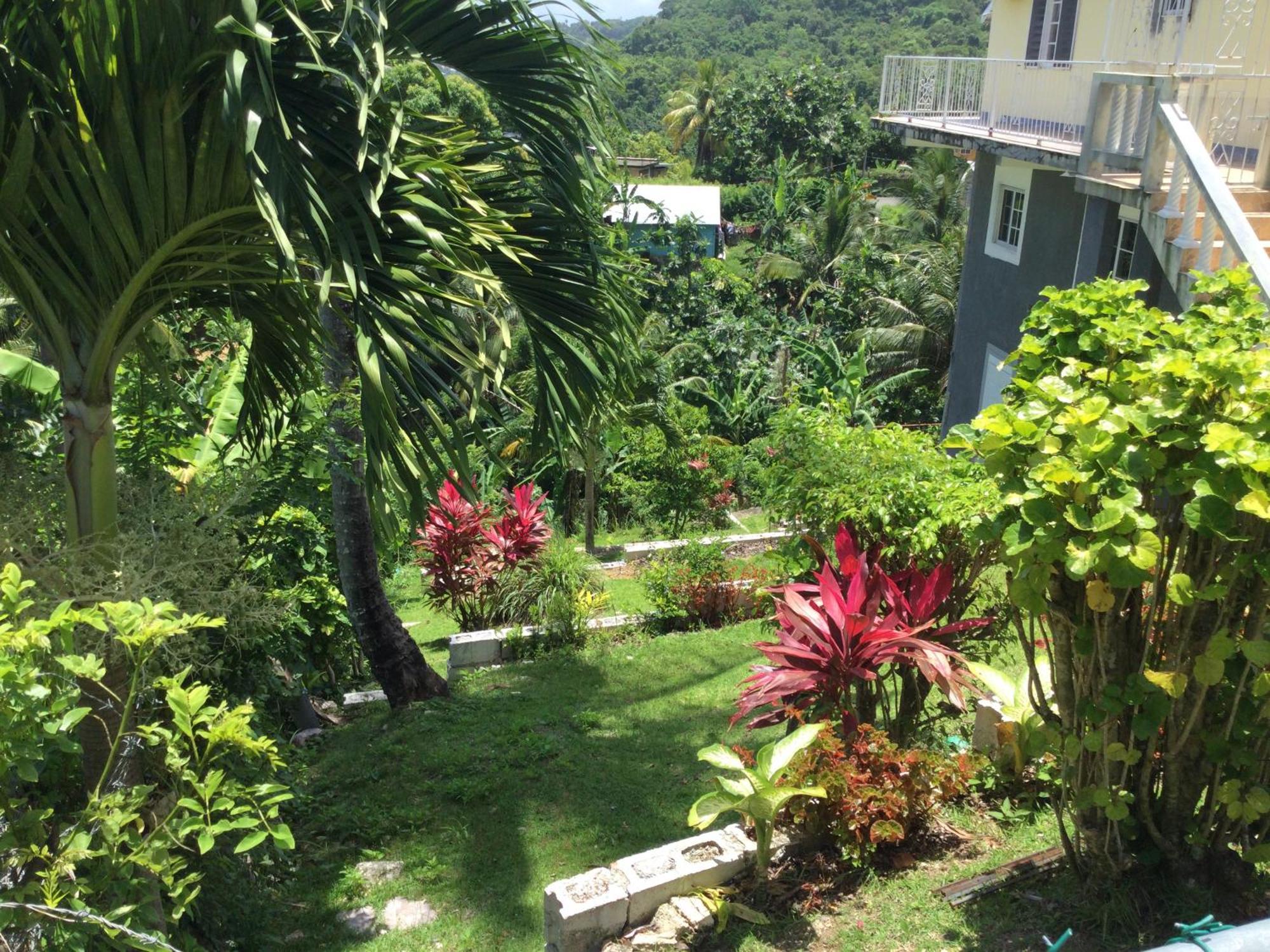 Housesleeps3-Seaview-Ac-Parking-2Br-Nearbluelagoon *