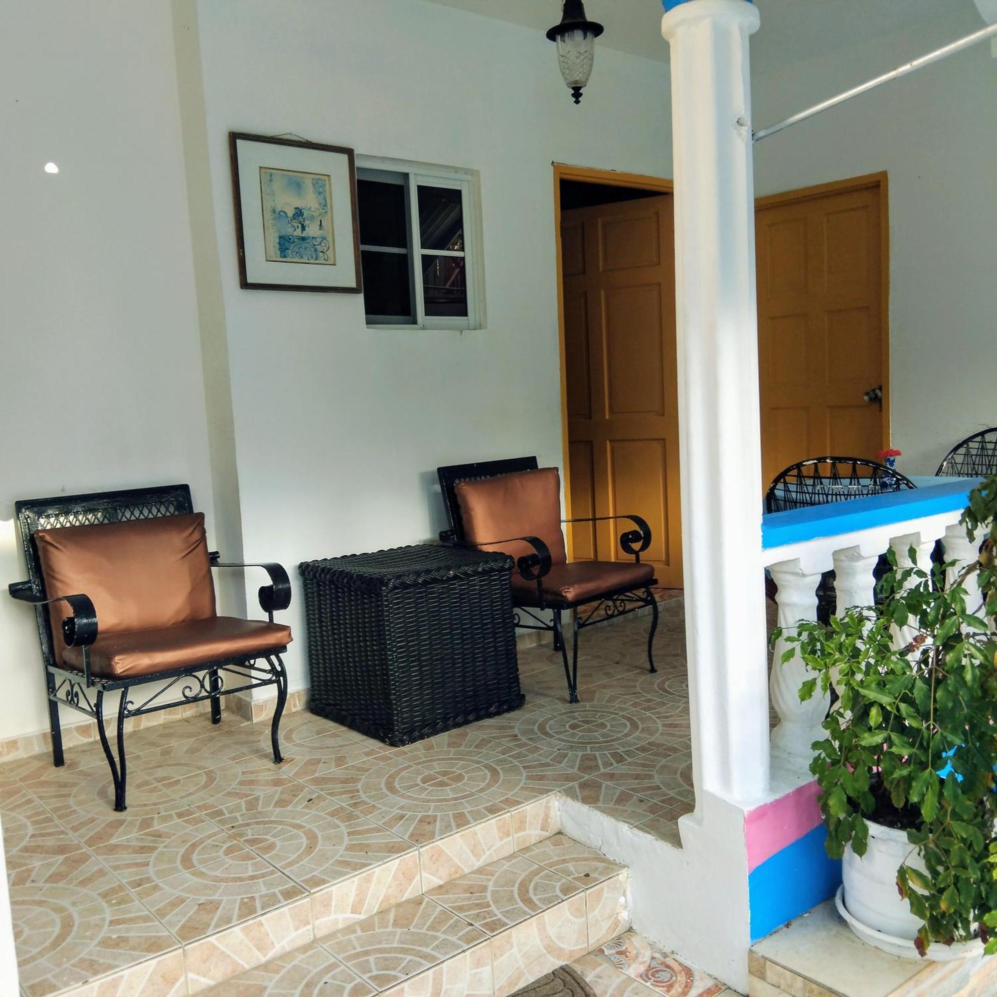 Guest house 237 Bratton Avenue *