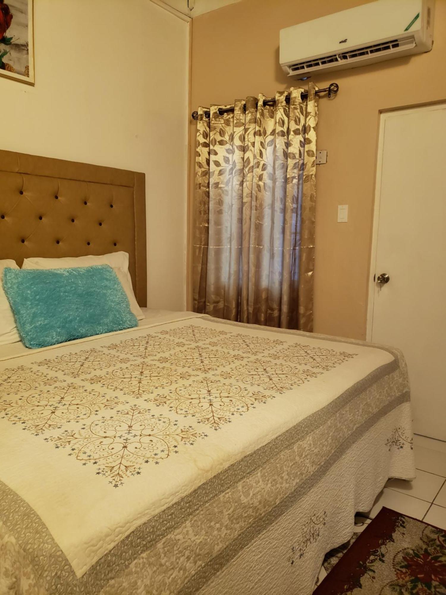 237 Bratton Avenue * Montego Bay