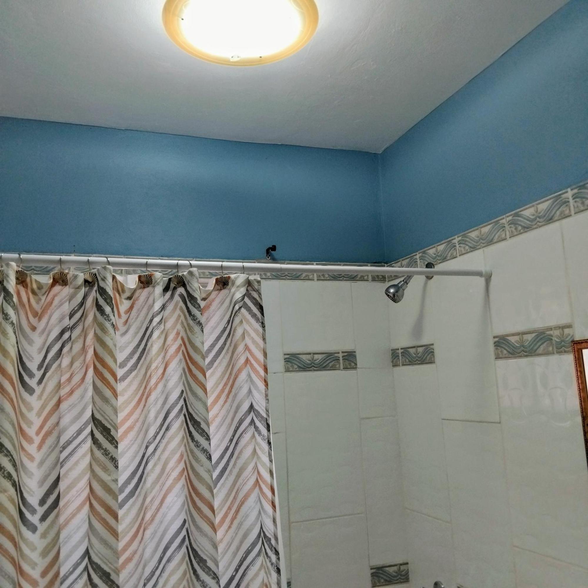 237 Bratton Avenue Guest house