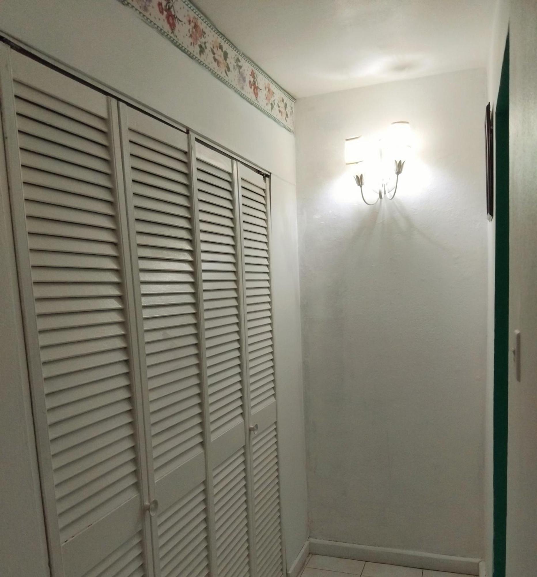 Guest house 237 Bratton Avenue Montego Bay