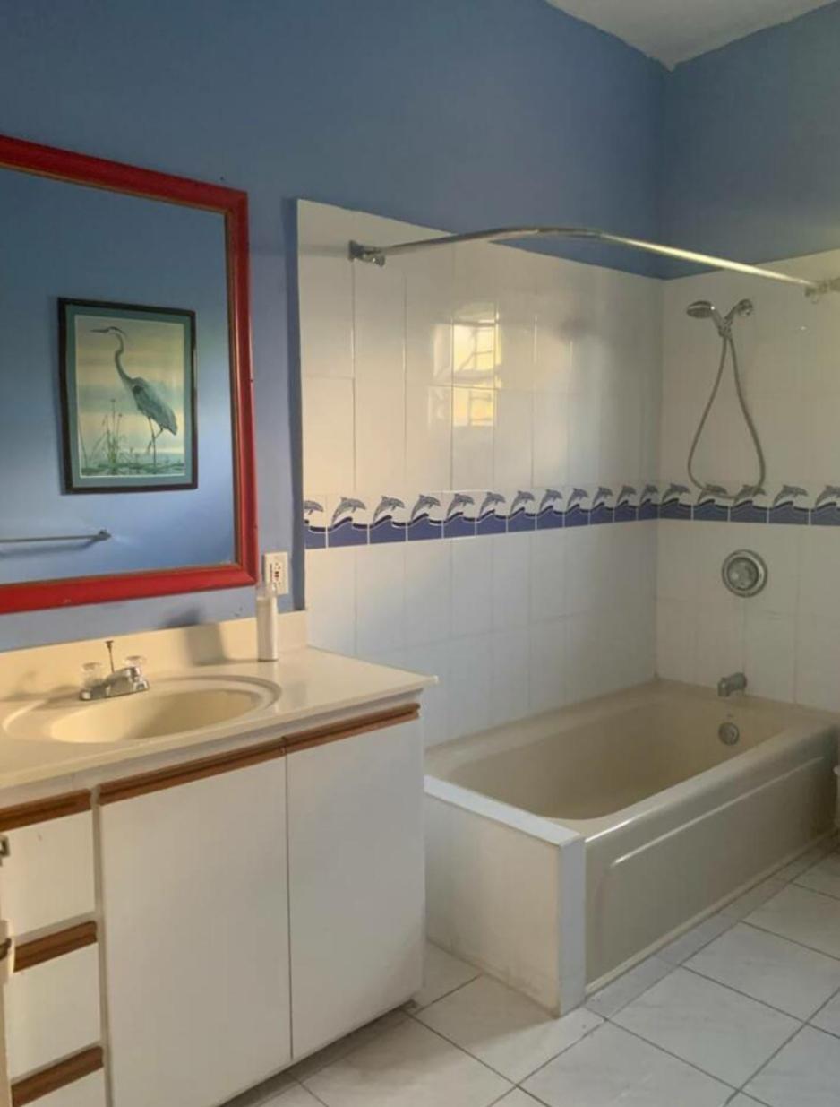 Montego Bay Guesthouse Homestay *