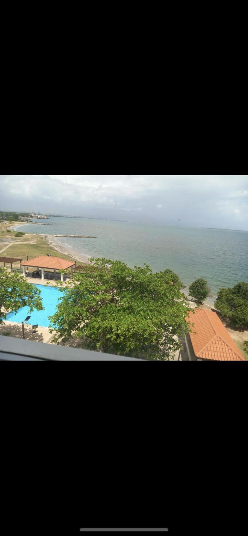 Aparthotel Bayfront And Portmore