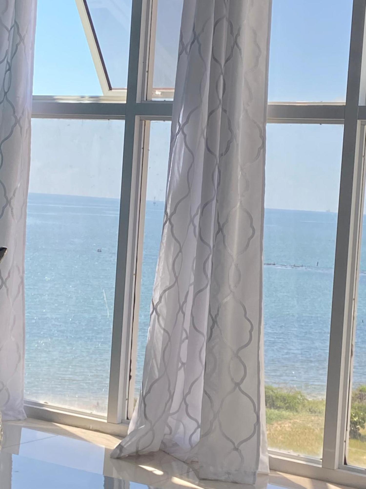 Aparthotel Bayfront And