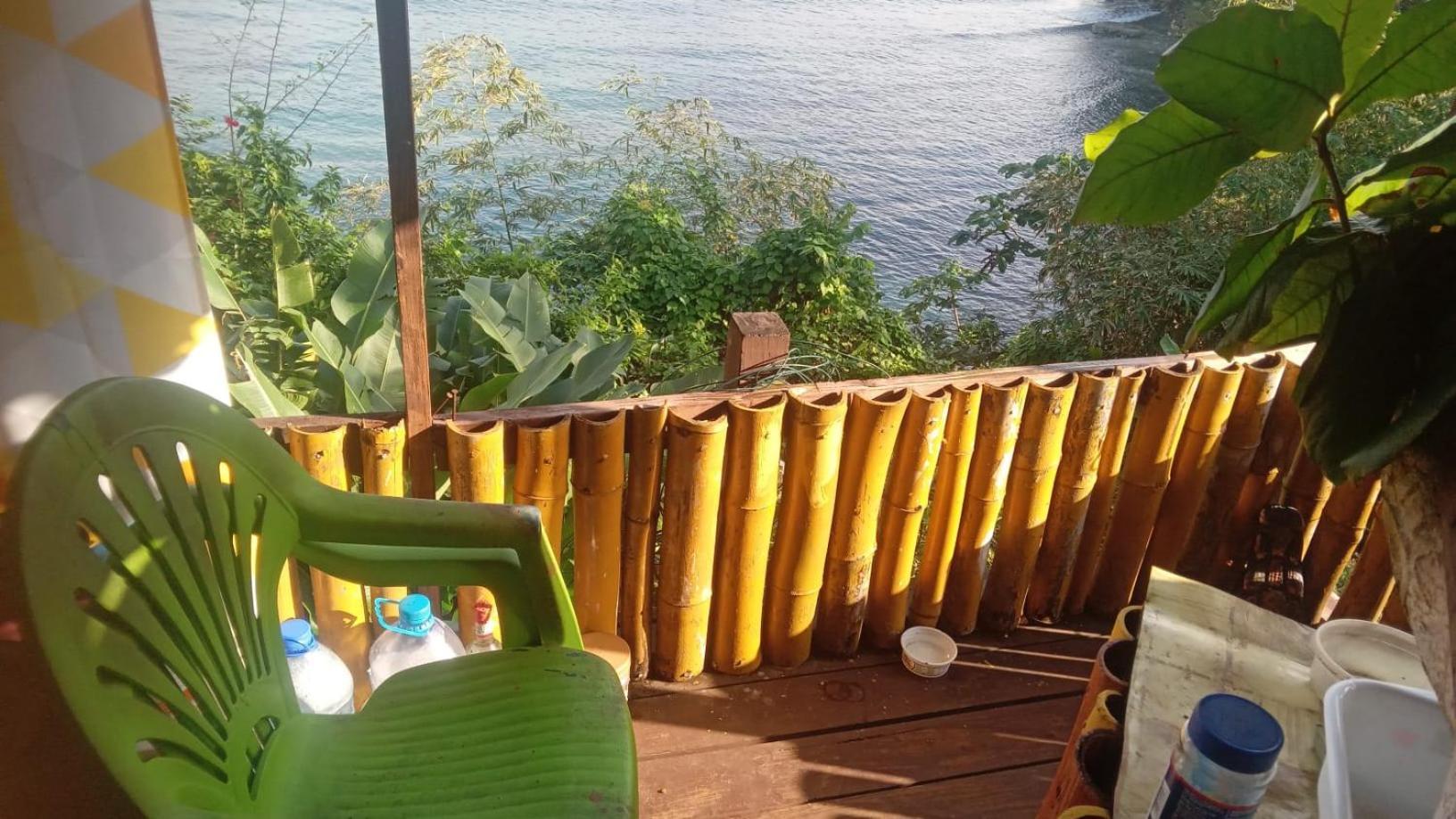 Guest house Little Treehouse *