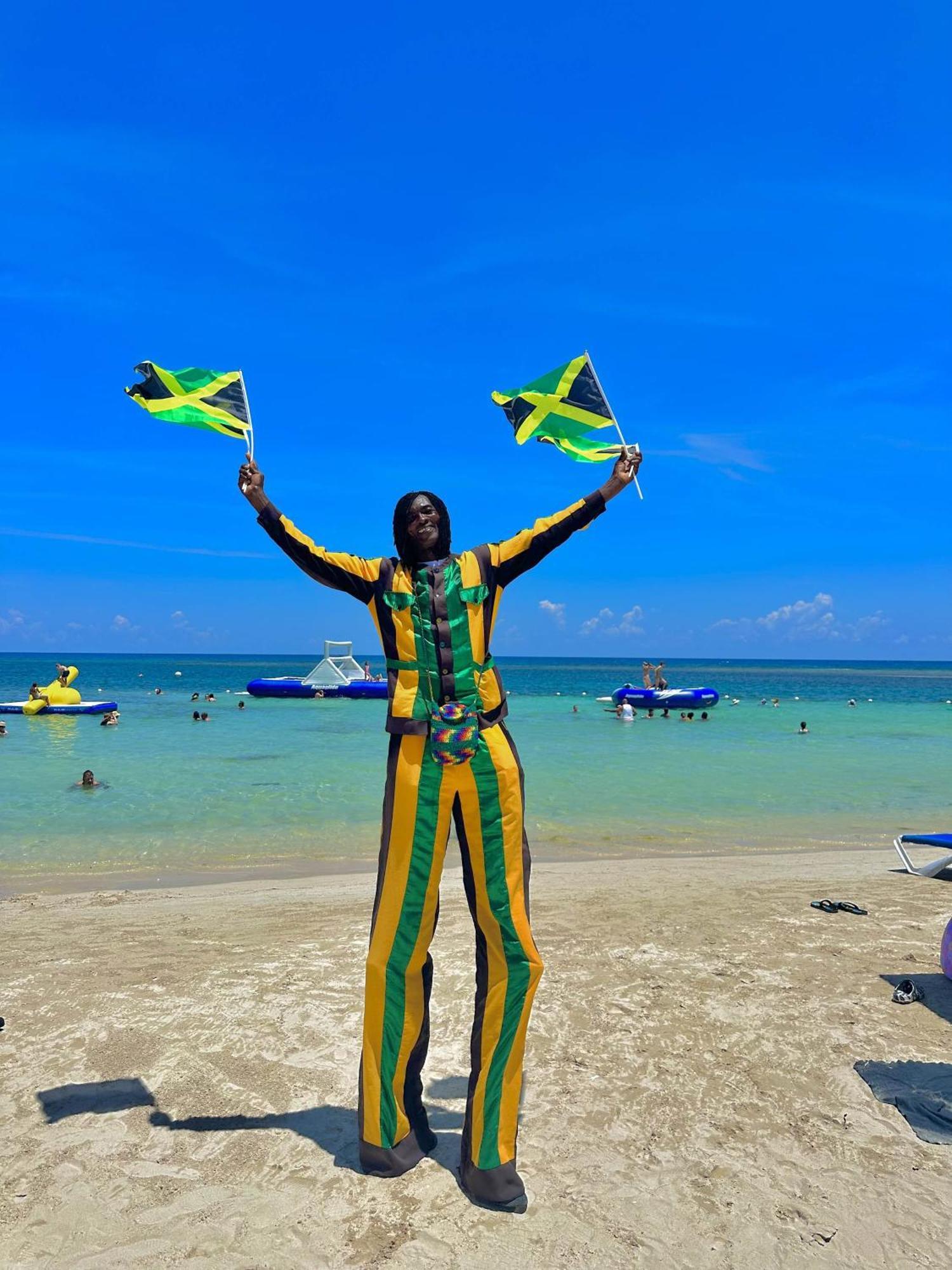 Hospitality Expert Greens: 6br Pool Chef * Montego Bay
