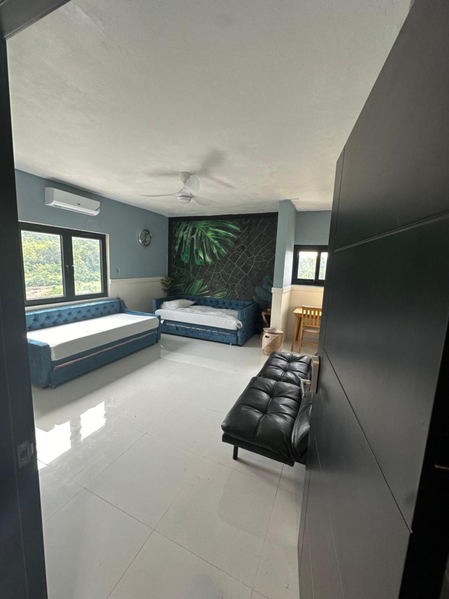 Lodge Unity Hall Montego Bay