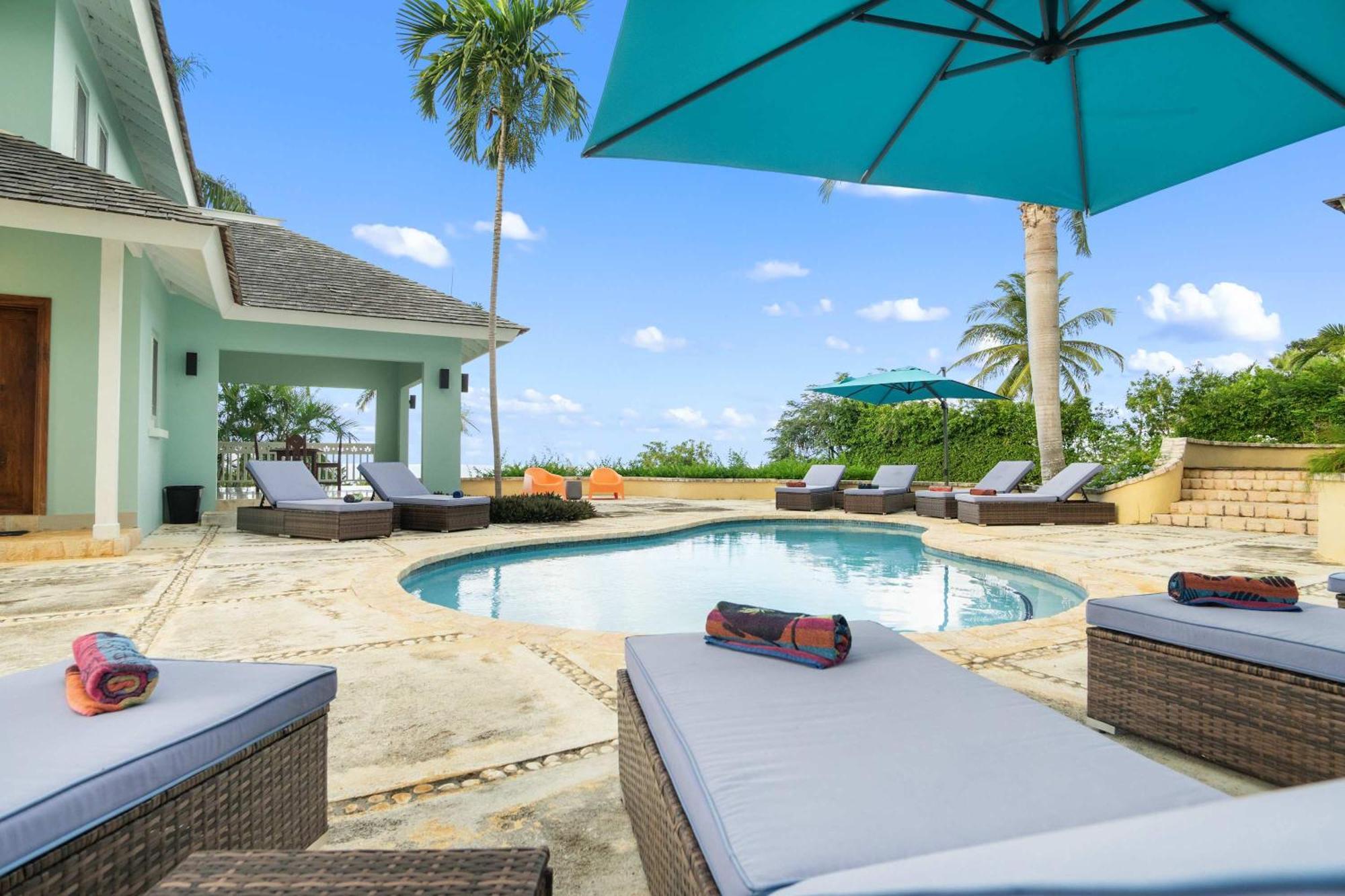 Hospitality Expert Greens: 6br Pool Chef * Montego Bay