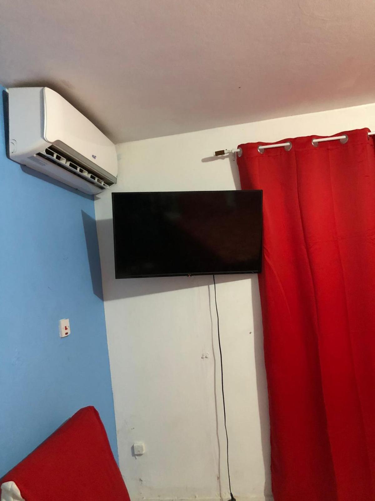 237 Bratton Avenue Guest house Montego Bay
