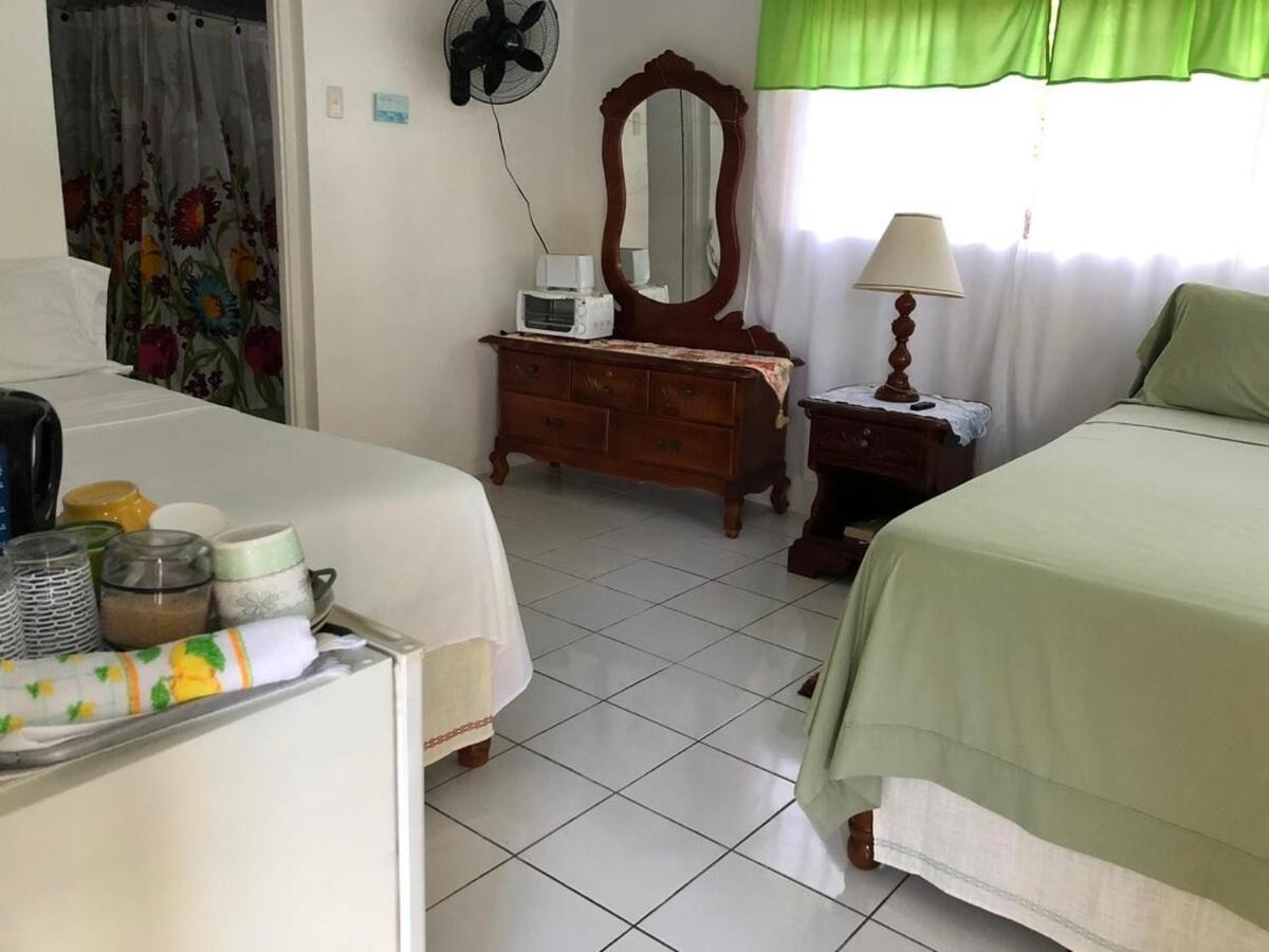 Rockside - Oceanfront Paradise With Stunning Views Treasure Beach