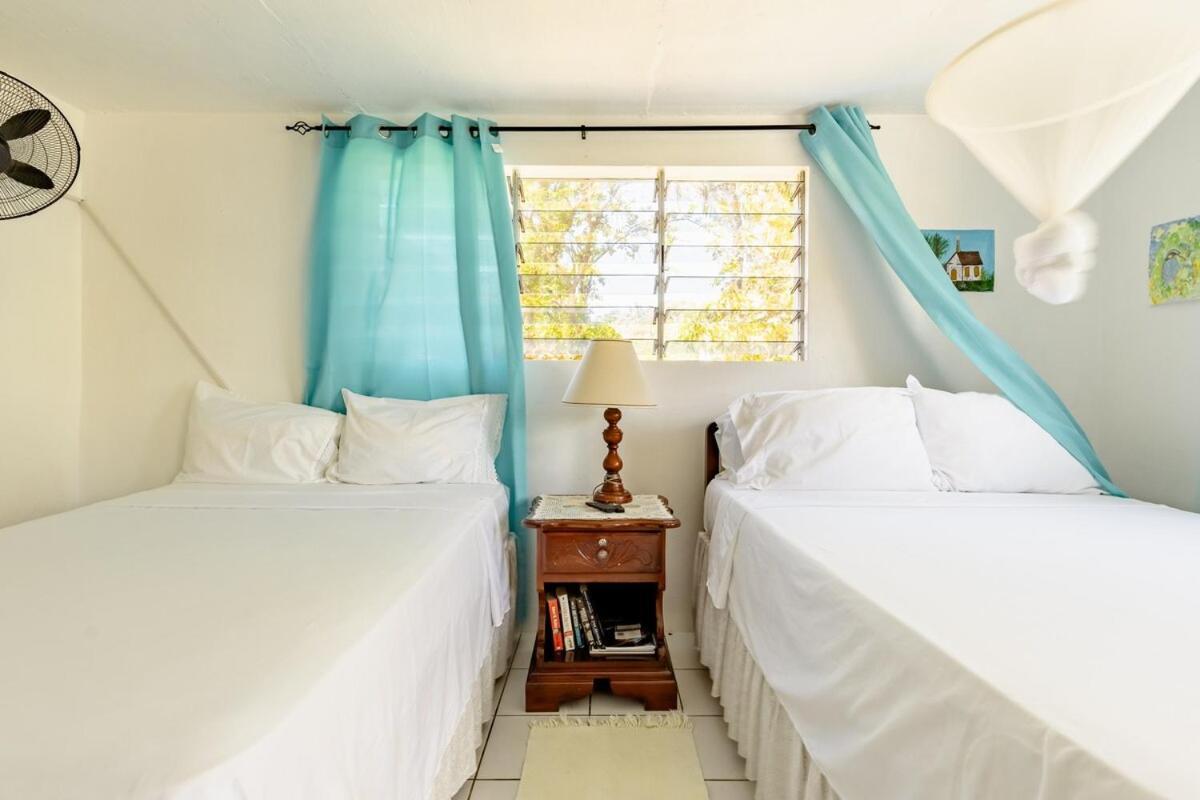 Holiday home Rockside - Oceanfront Paradise With Stunning Views Treasure Beach