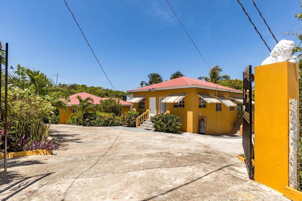 Holiday home Rockside - Oceanfront Paradise With Stunning Views *