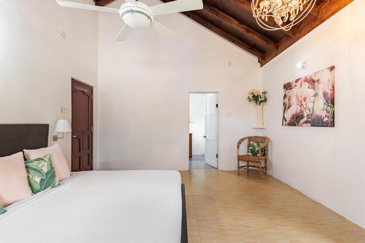 Villa Seaside Retreat -7br, Private And Vip Club