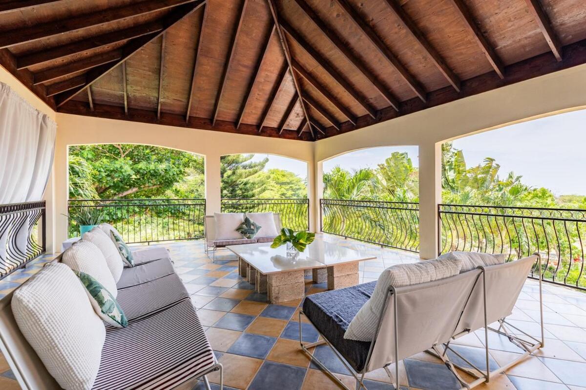 Villa Seaside Retreat -7br, Private And Vip Club *