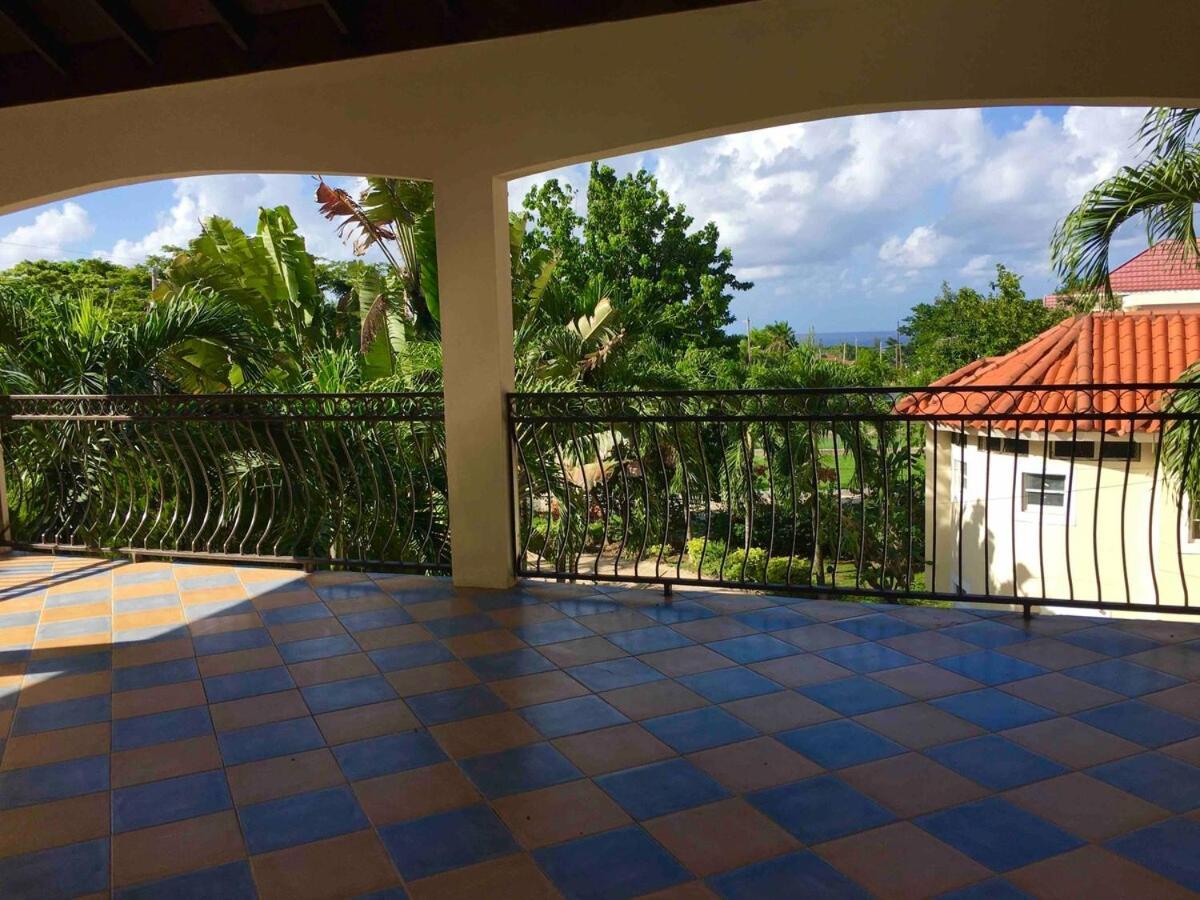Villa Seaside Retreat -7br, Private And Vip Club