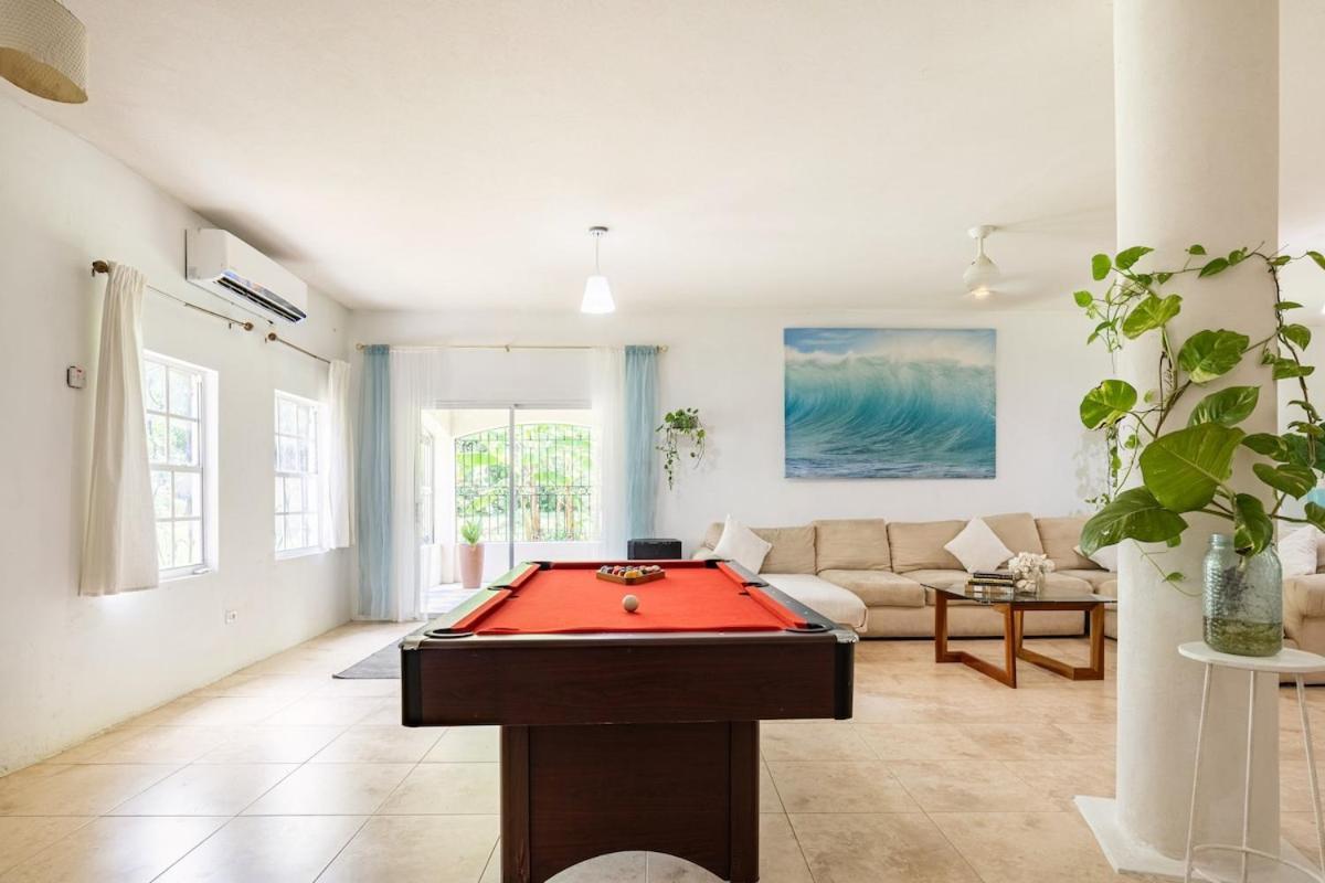 Seaside Retreat -7br, Private And Vip Club Villa *