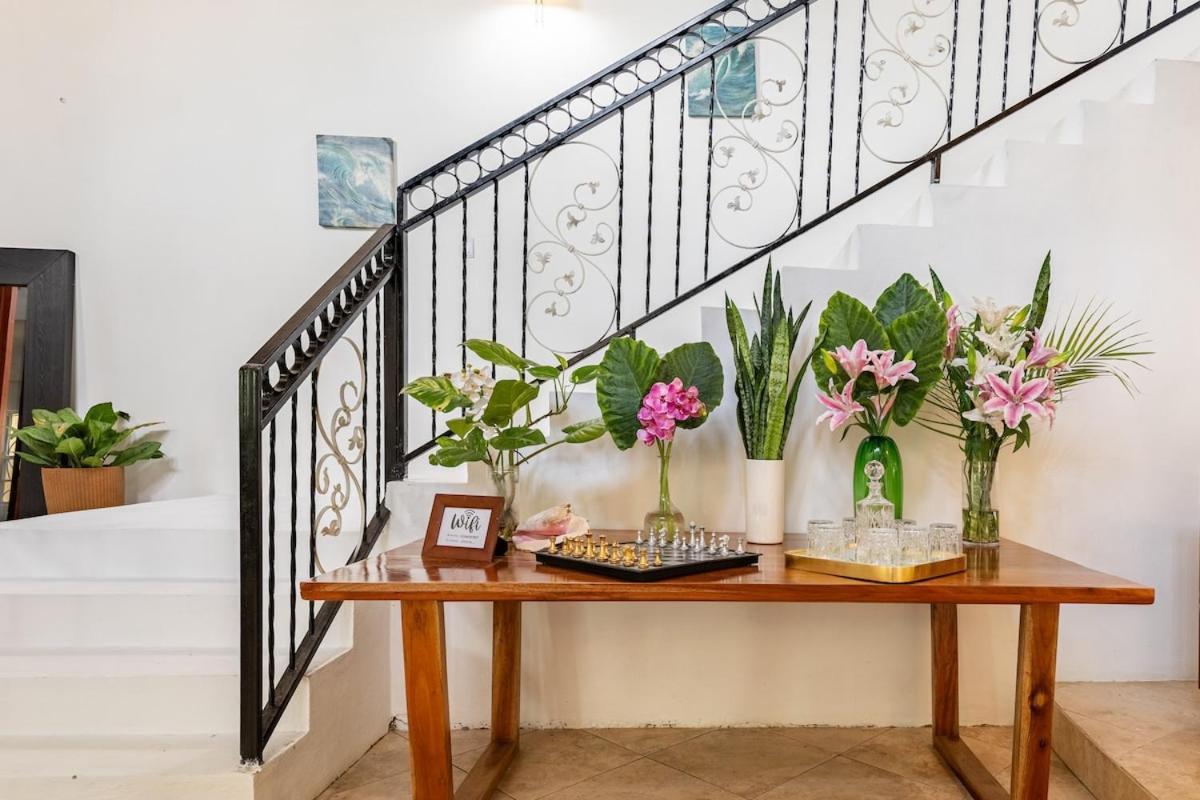 Villa Seaside Retreat -7br, Private And Vip Club *