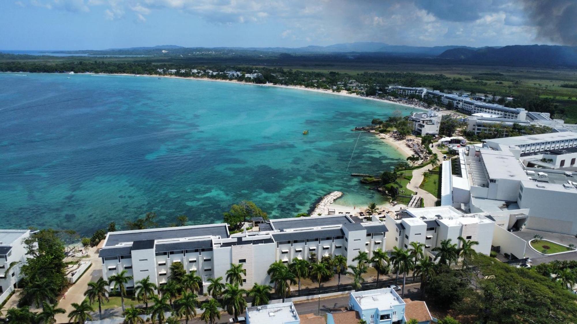 Apartamento Negril Beachfront Oceanview 164 & 145 Orange Bay