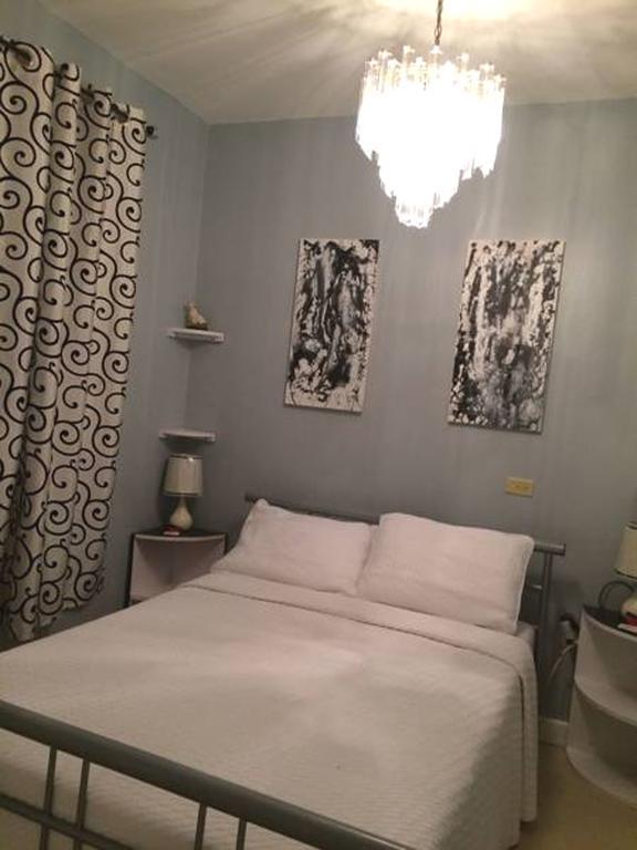 Sky Castles Apt J3 *