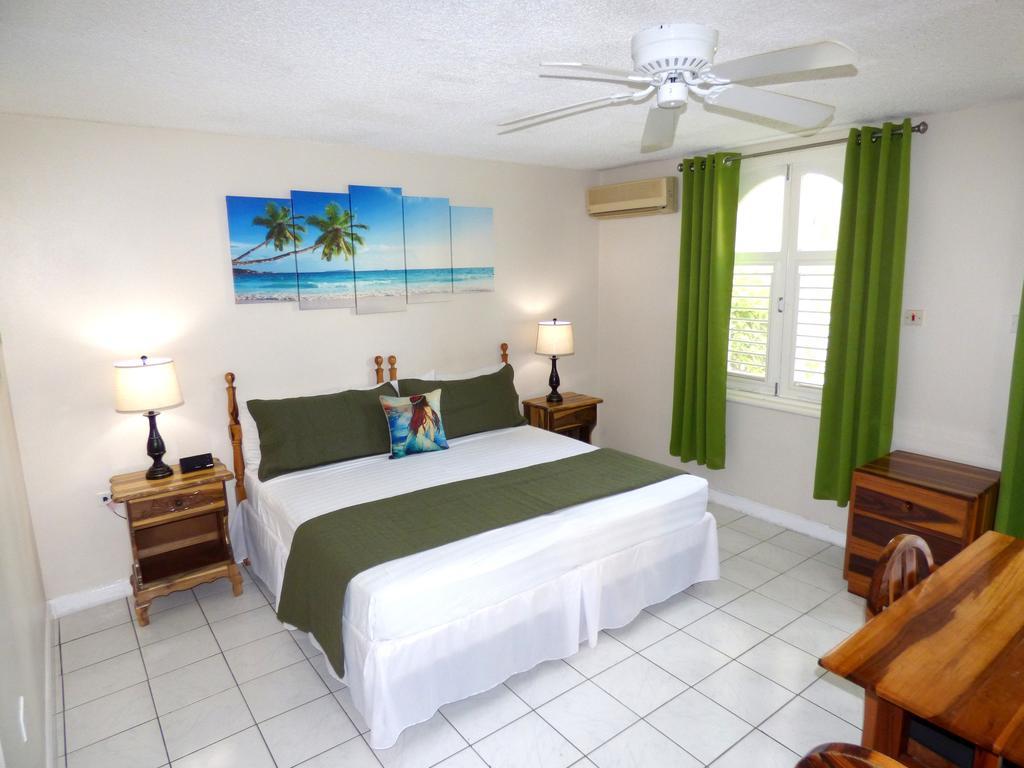 6 Apartment *