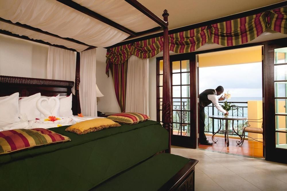 Jewel Dunn's River Adult & Ocho Rios