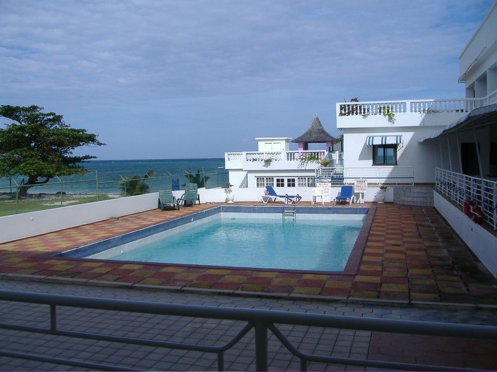 Seacrest Bed and breakfast 2*