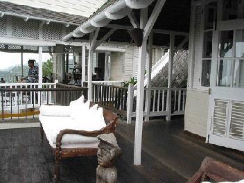 Hotel Strawberry Hill & Kingston