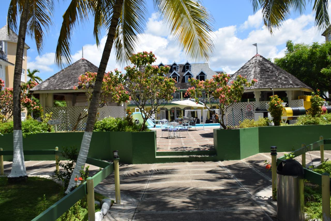 Sandcastle * Ocho Rios