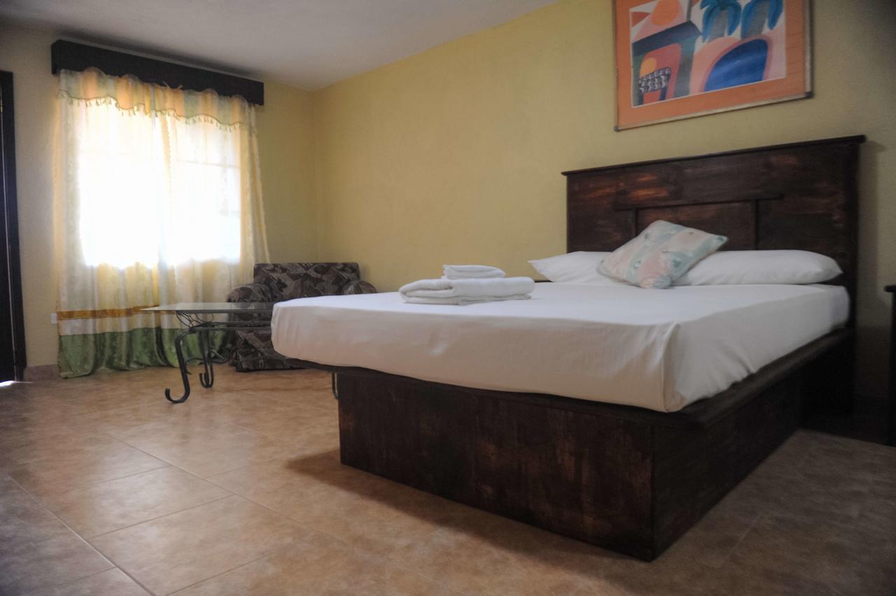 Rosehall Deluxe Bed and breakfast