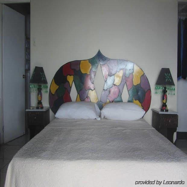 Hotel Escape And Negril
