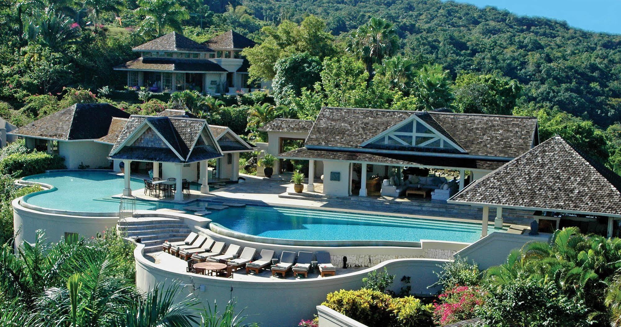 Hotel Silent Waters 5*